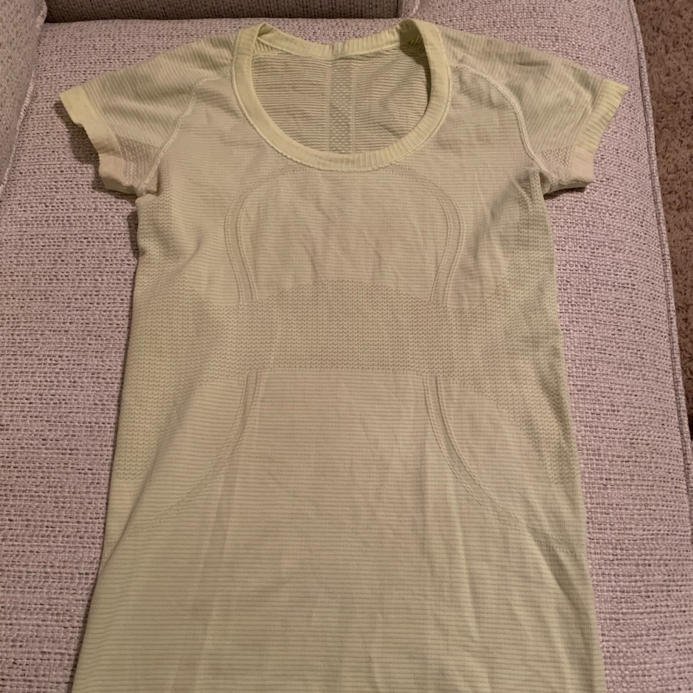 Lululemon swiftly tech